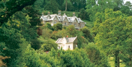 Hazelwood (via <a href="http://www.hazelwoodhouse.com/house.html">hazelwoodhouse</a>)